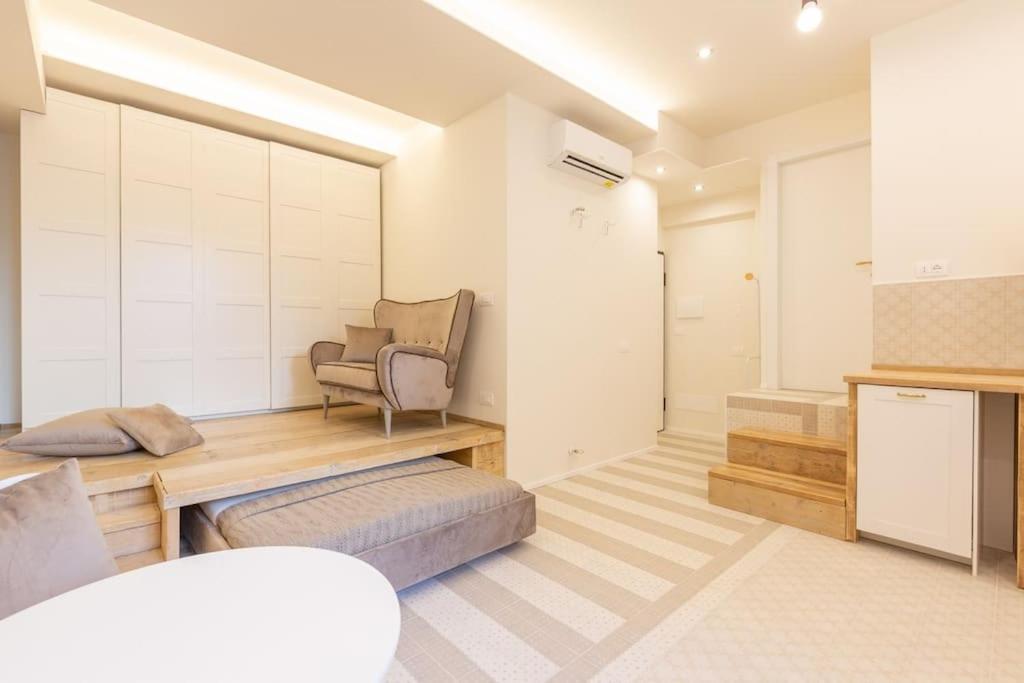 Appartement 5fo6 Navigli - Duomo - Boho - Minimal *